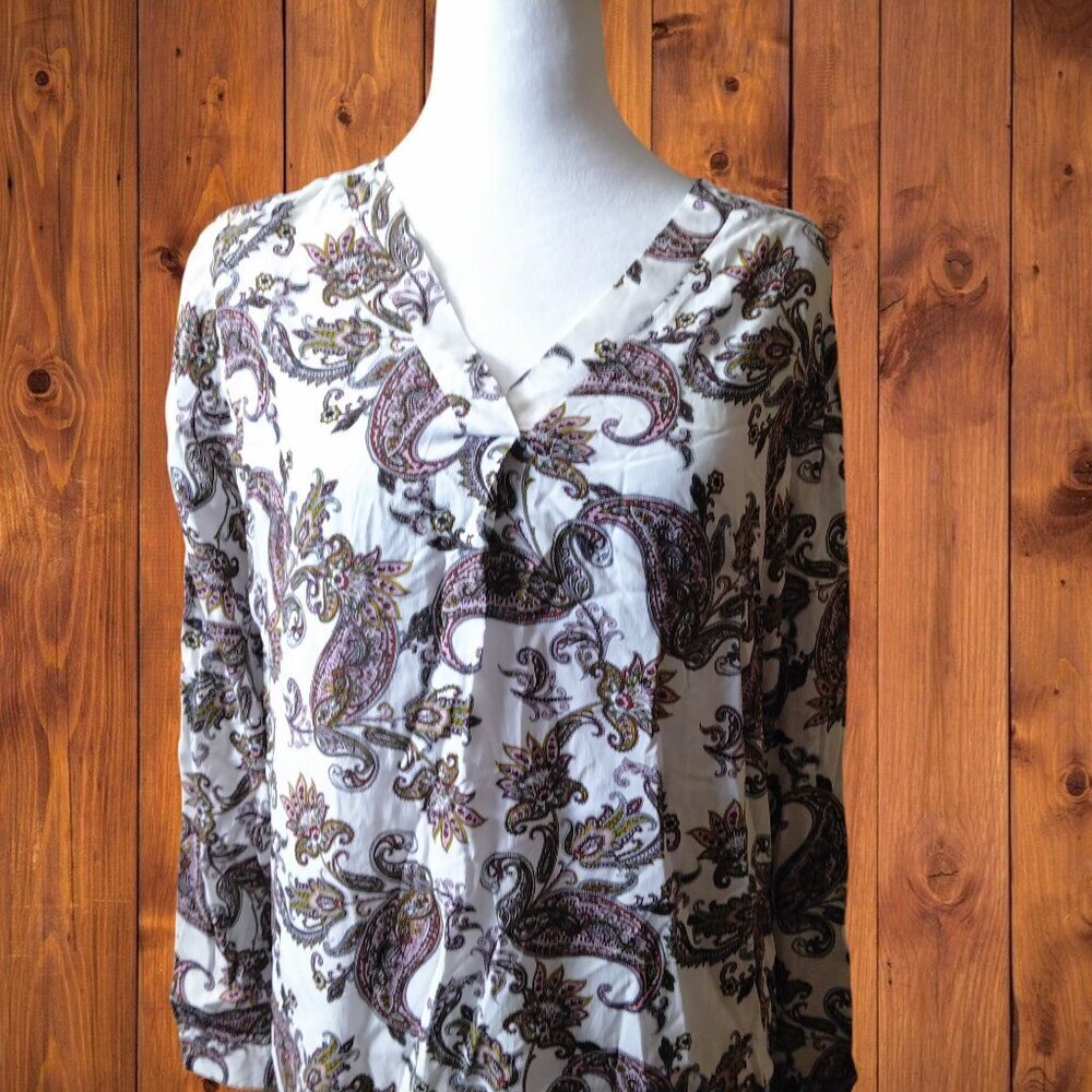 Brina & Em Women's Large V-Neck Paisley Roll Tab Long Sleeve Pullover Blouse - Picture 2 of 5